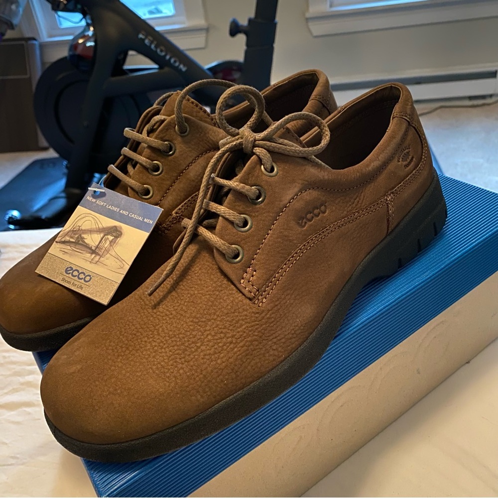 brand New Ecco Casual Stone Suede Men’s Shoes (Men’s Size 11 / 44)